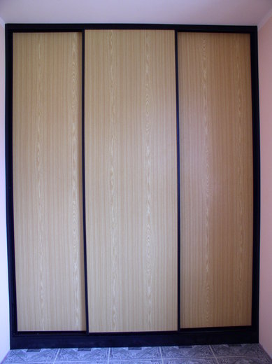 Vestavěné skříně 019.jpg